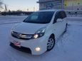    Toyota Isis 2013 , 1045000 , 