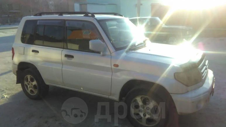 SUV   Mitsubishi Pajero iO 1999 , 220000 , 