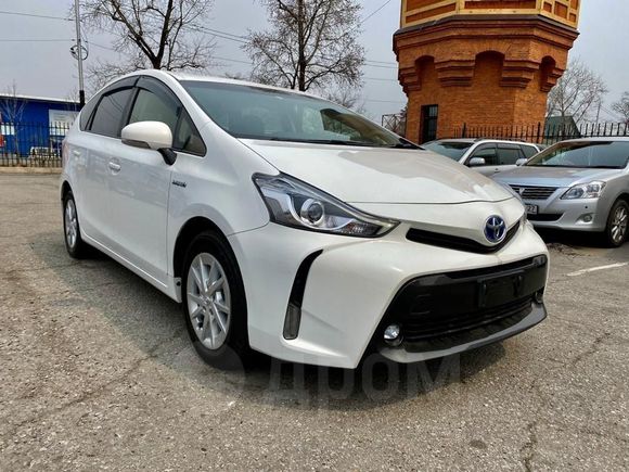    Toyota Prius Alpha 2015 , 1140000 , 