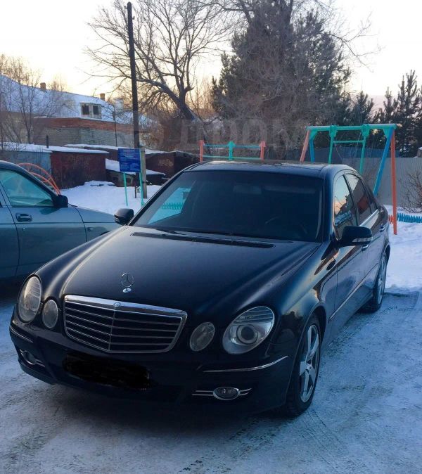  Mercedes-Benz E-Class 2008 , 800000 , 