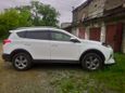 SUV   Toyota RAV4 2015 , 1400000 , 