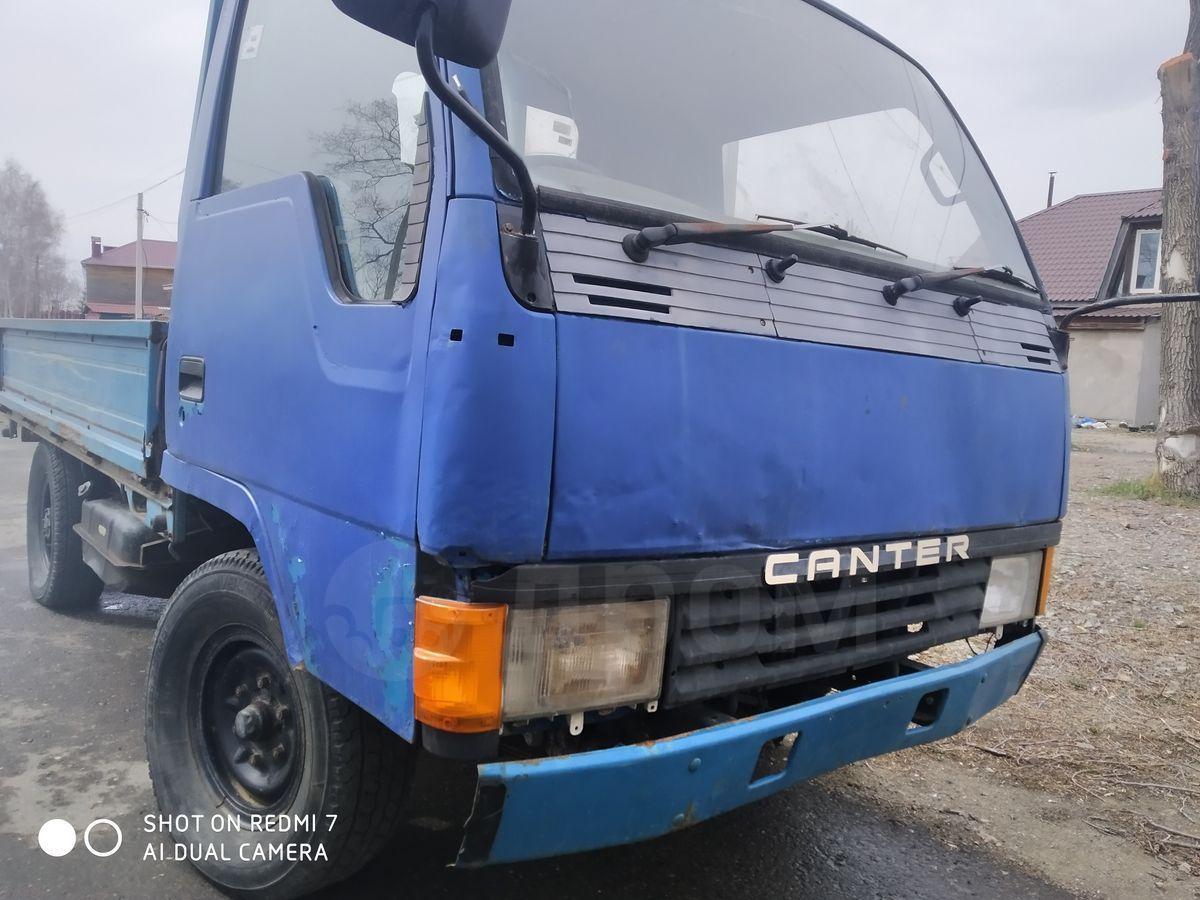 Купить Mitsubishi Fuso Canter Бортовой грузовик 1991 года в Уссурийске:  цена 300 000 руб. - Грузовики