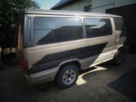    Nissan Caravan 1992 , 70000 , 