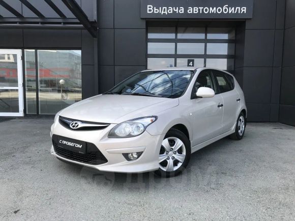  Hyundai i30 2010 , 444000 , 