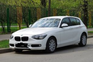 BMW 1-Series 2013 , 700000 , -