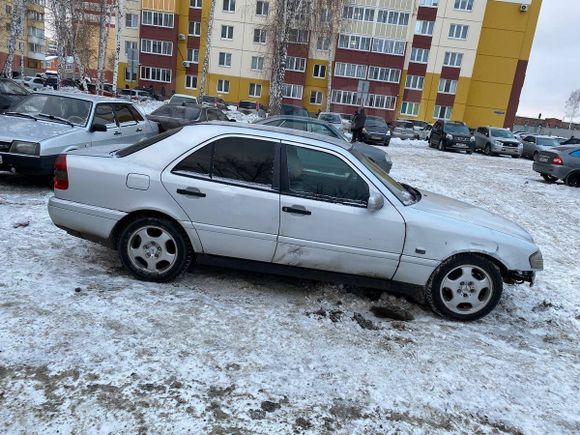  Mercedes-Benz C-Class 1994 , 200000 , 