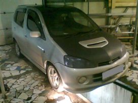  Daihatsu YRV 2000 , 230000 , --