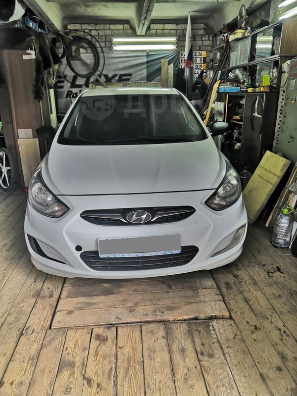  Hyundai Solaris 2011 , 277000 , 