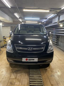    Hyundai H1 2011 , 1350000 , 