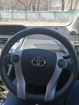    Toyota Prius Alpha 2014 , 930000 , 