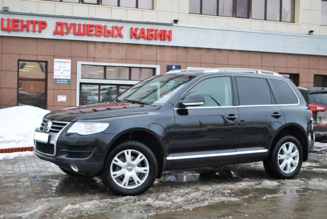 SUV   Volkswagen Touareg 2008 , 749000 , 