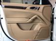 SUV   Porsche Cayenne 2010 , 1999000 , 