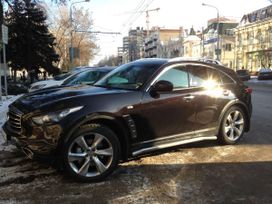 SUV   Infiniti FX37 2011 , 1800000 , --