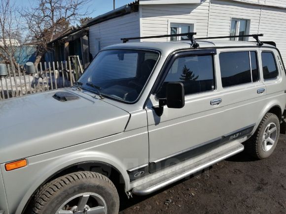 SUV    4x4 2131  2006 , 200000 , 