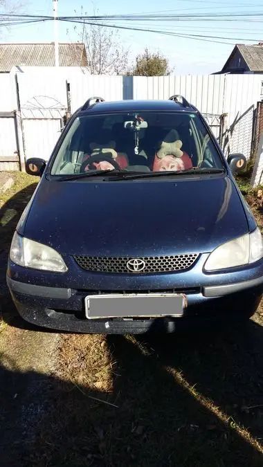    Toyota Corolla Spacio 1997 , 230000 , 