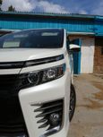    Toyota Voxy 2014 , 1450000 , 