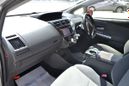    Toyota Prius Alpha 2012 , 950000 , 