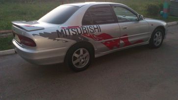  Mitsubishi Galant 1996 , 295000 , 