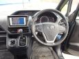    Toyota Voxy 2016 , 1280000 , 