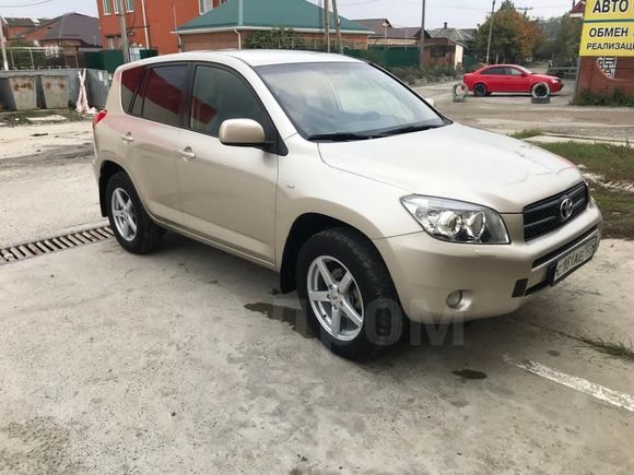 SUV   Toyota RAV4 2007 , 750000 , --