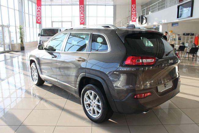 SUV   Jeep Cherokee 2014 , 1820000 , 