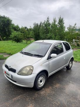  3  Toyota Vitz 2001 , 195000 , 