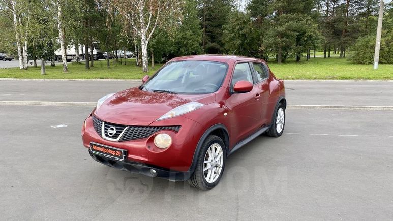 SUV   Nissan Juke 2014 , 698000 , 