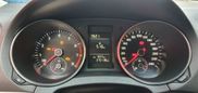  3  Volkswagen Golf 2009 , 800000 , 