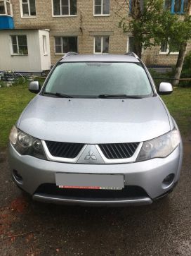 SUV   Mitsubishi Outlander 2008 , 650000 , 