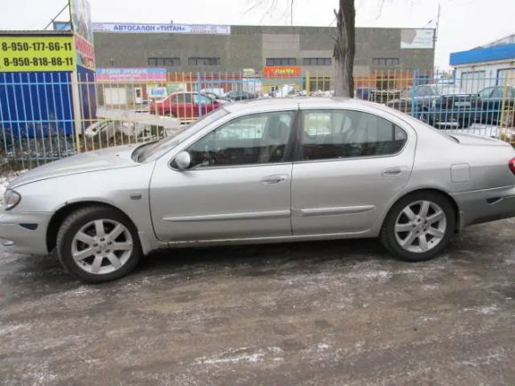  Nissan Maxima 2004 , 300000 , 