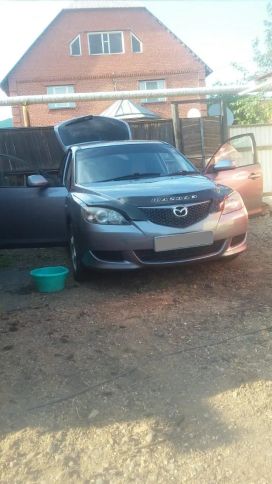  Mazda Axela 2004 , 360000 , 