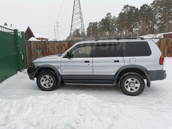 SUV   Mitsubishi Pajero Sport 2003 , 700000 , -