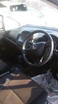  Honda Fit Shuttle 2012 , 560000 , 