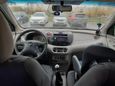    Nissan Tino 2002 , 230000 , 