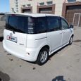    Toyota Sienta 2004 , 400000 , 