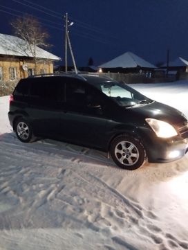    Toyota Corolla Verso 2006 , 620000 , 