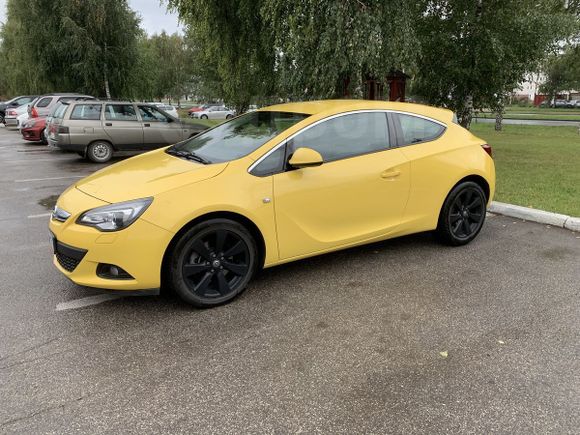  3  Opel Astra GTC 2013 , 790000 , 