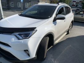 SUV   Toyota RAV4 2018 , 1750000 , -