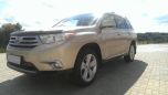 SUV   Toyota Highlander 2011 , 1500000 ,  