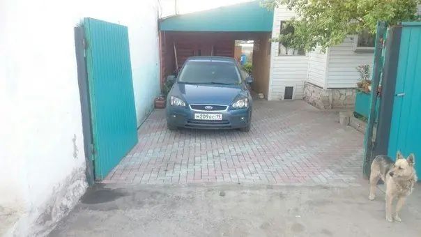  Ford Focus 2007 , 335000 , 