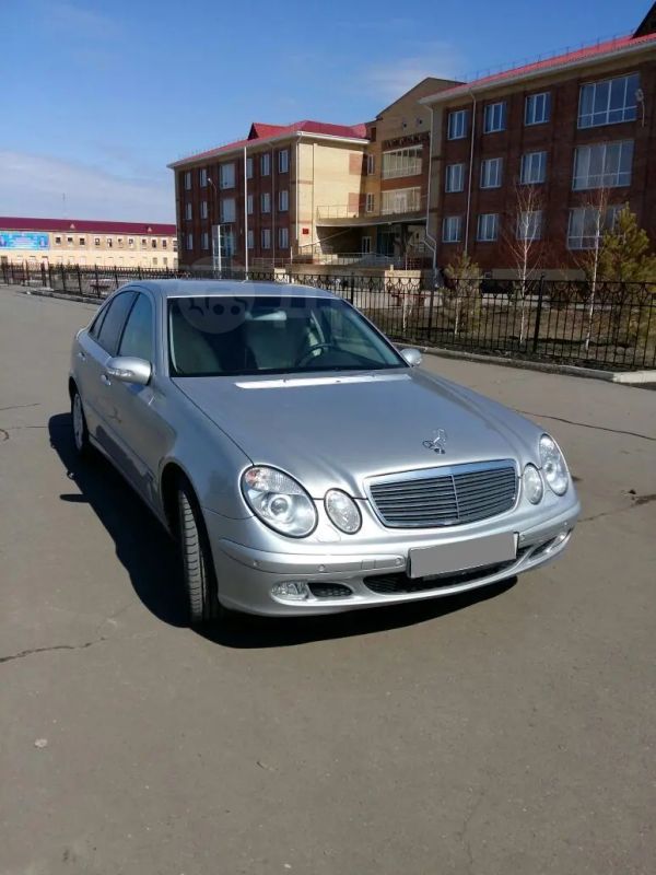  Mercedes-Benz E-Class 2003 , 800000 , 