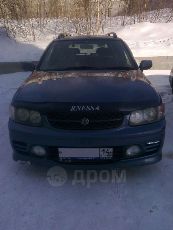    Nissan R'nessa 2000 , 320000 , 