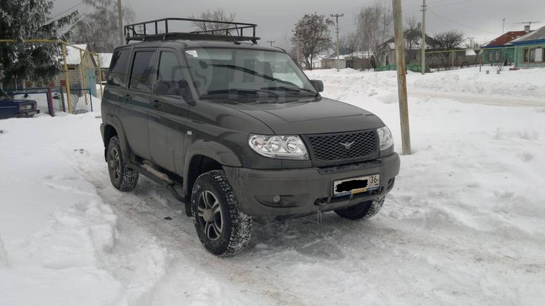 SUV     2014 , 600000 , 