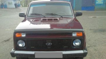 SUV    4x4 2121  2009 , 195000 , 