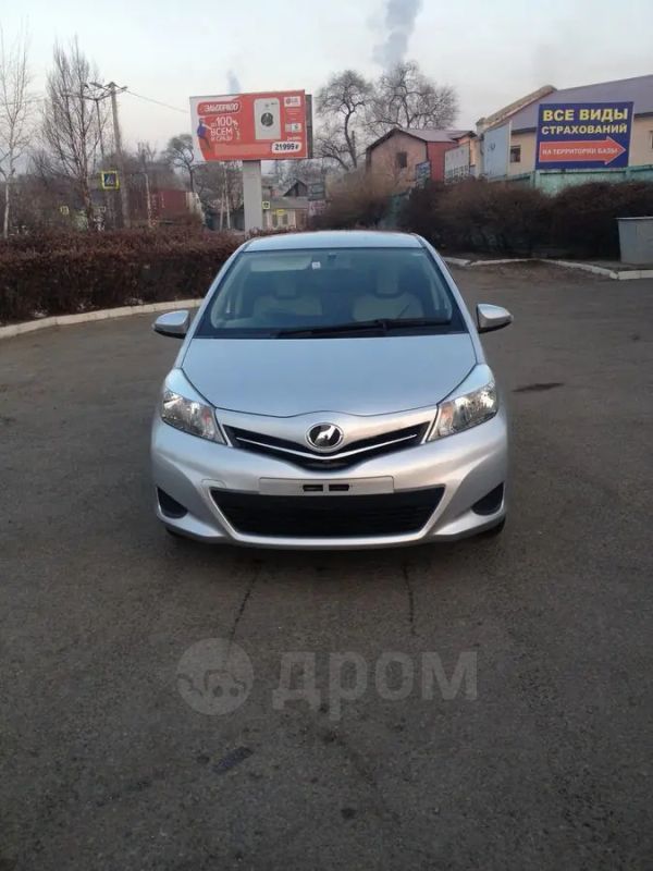  Toyota Vitz 2012 , 375000 , 