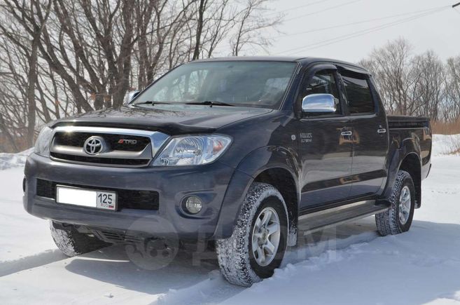  Toyota Hilux 2011 , 1050000 , 