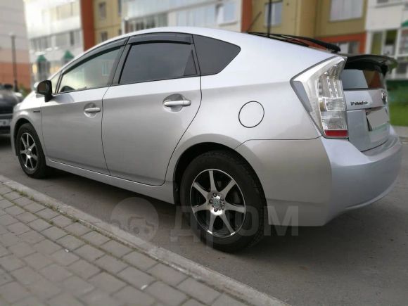  Toyota Prius 2011 , 750000 , 