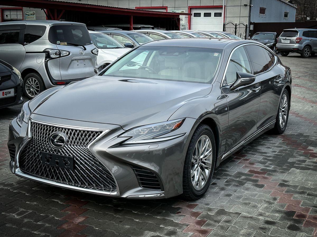 Lexus LS500 18 год в Уссурийске, УСТАНОВЛЕН ДОРОГОЙ ОХРАННЫЙ КОМПЛЕКС С GSM  И GPS, обмен на более дорогую, на равноценную, на более дешевую, седан,  серый, 3.4 литра