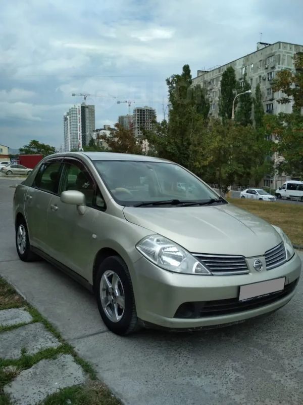  Nissan Tiida Latio 2004 , 239000 , 