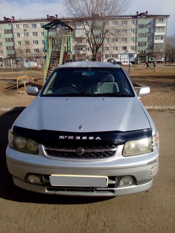    Nissan R'nessa 1998 , 190000 , 